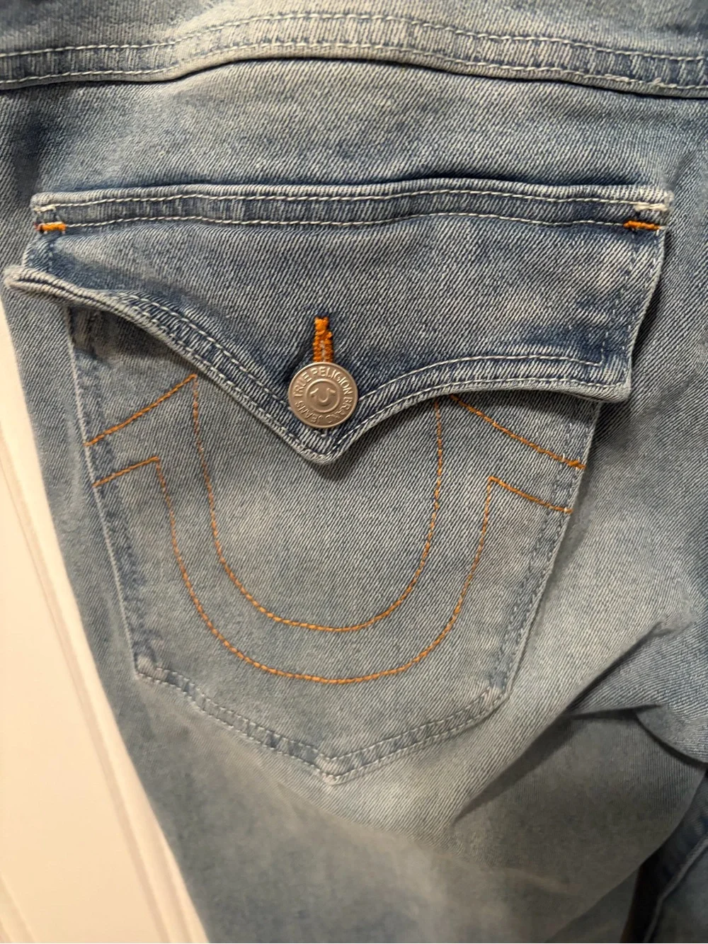 True Religion Geno Relaxed Slim Jeans Light Wash Flap Pocket SZ 34X31